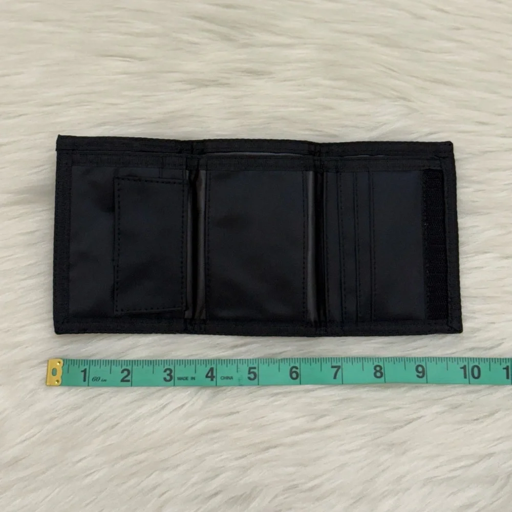 JORDACHE - BLACK BLUE NYLON SPORT VARSITY CLUB TRIFOLD VELCRO WALLET